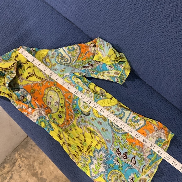 Essentials by Milano Blouse - Picture 7 of 9